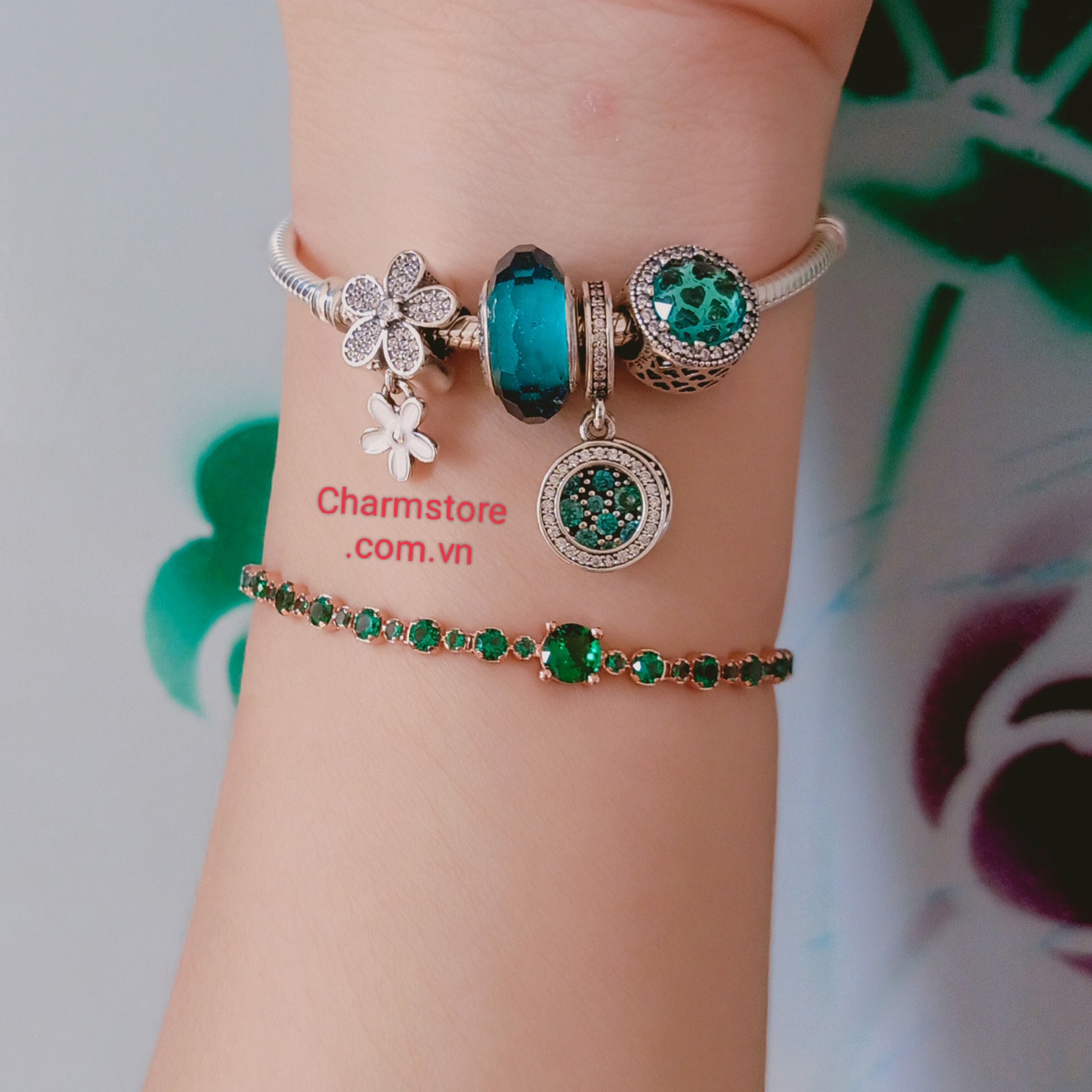 VÒNG TAY XANH NGỌC MIX HOA DAISY ( GIÁ KHÔNG TÍNH LẮC TAY XANH LÁ )
