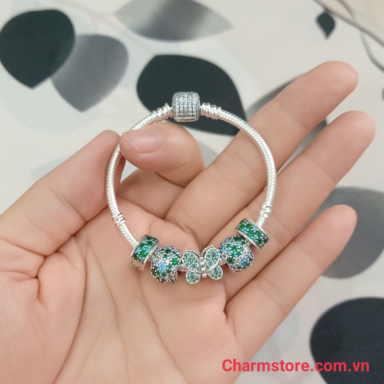 VÒNG TAY BẠC CÁNH BƯỚM XANH LÁ
