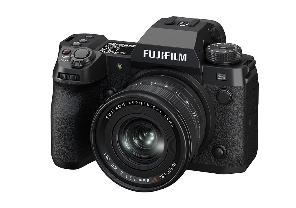 4-may-anh-fujifilm-duoc-cai-thien-kha-nang-tu-dong-lay-net-nho-cap-nhat-firmware