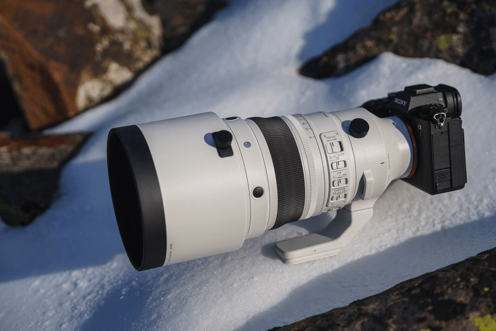 sigma-200mm-f2-dg-os-sports-co-dang-mua-nam-2025