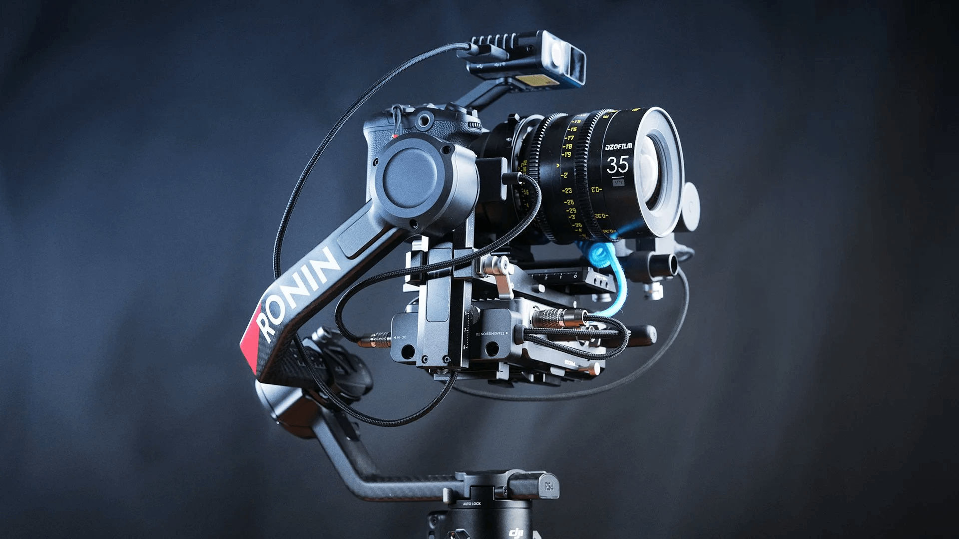 dji-rs-4-pro-danh-gia-chi-tiet-gimbal-chuyen-nghiep-moi-nhat-2025