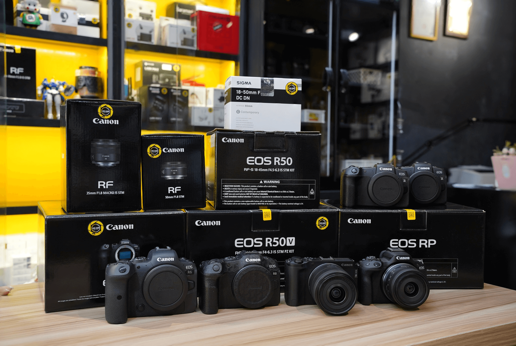 top-5-may-canon-tot-nhat-cho-makeup-artist-2025-quay-beauty-skincare-dep-xuat-sa