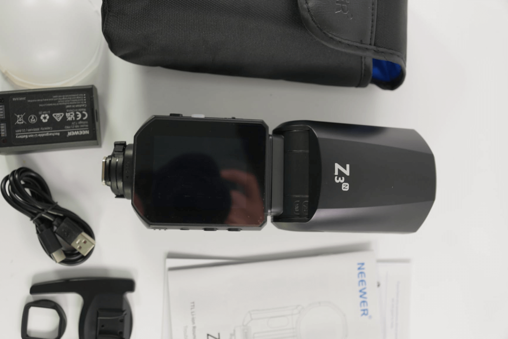 danh-gia-neewer-z3-flash-co-gi-noi-bat-trong-tam-gia