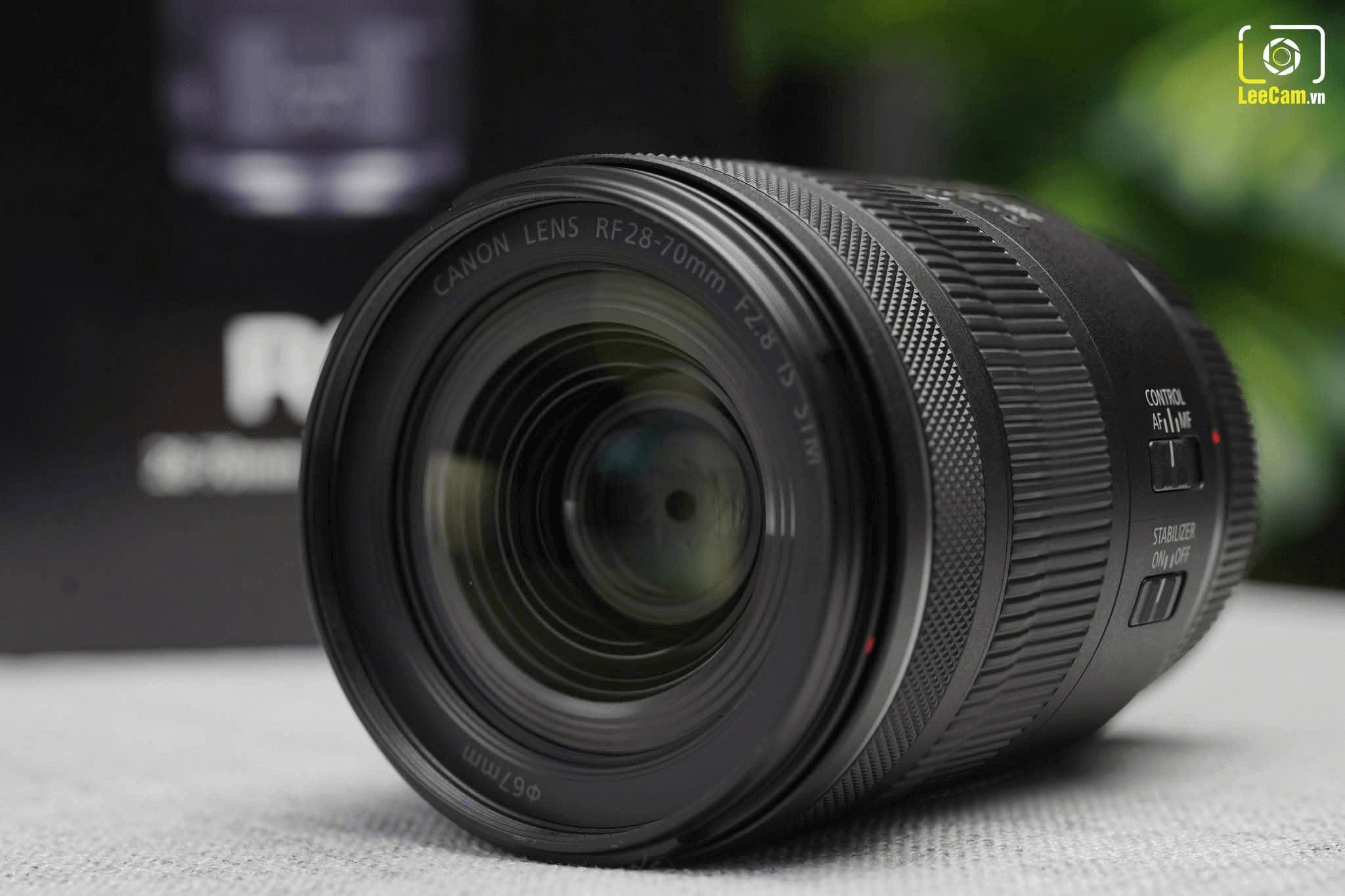 lens-canon-rf28-70