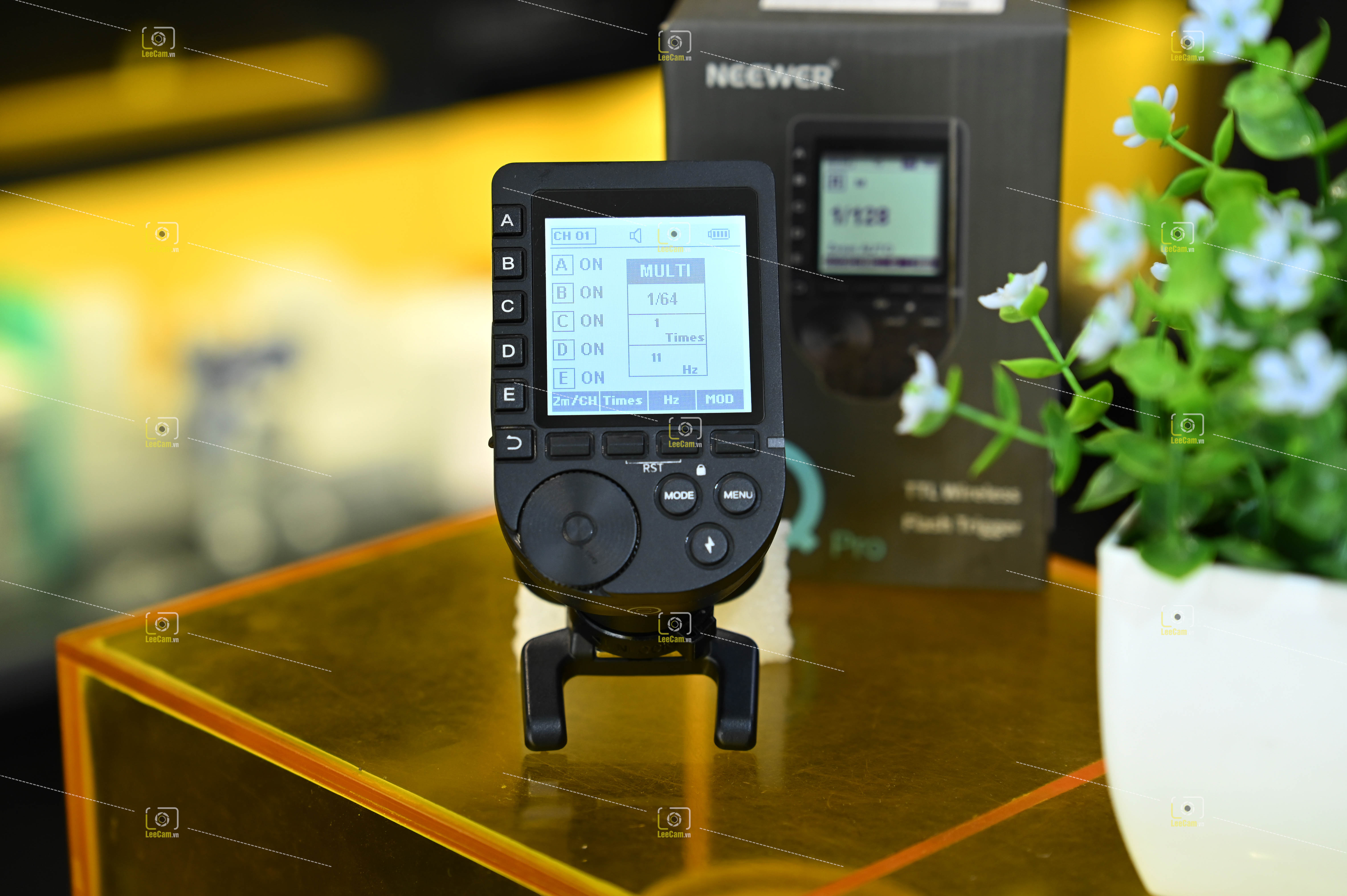 (Used) Trigger NEEWER QPRO TTL For Canon