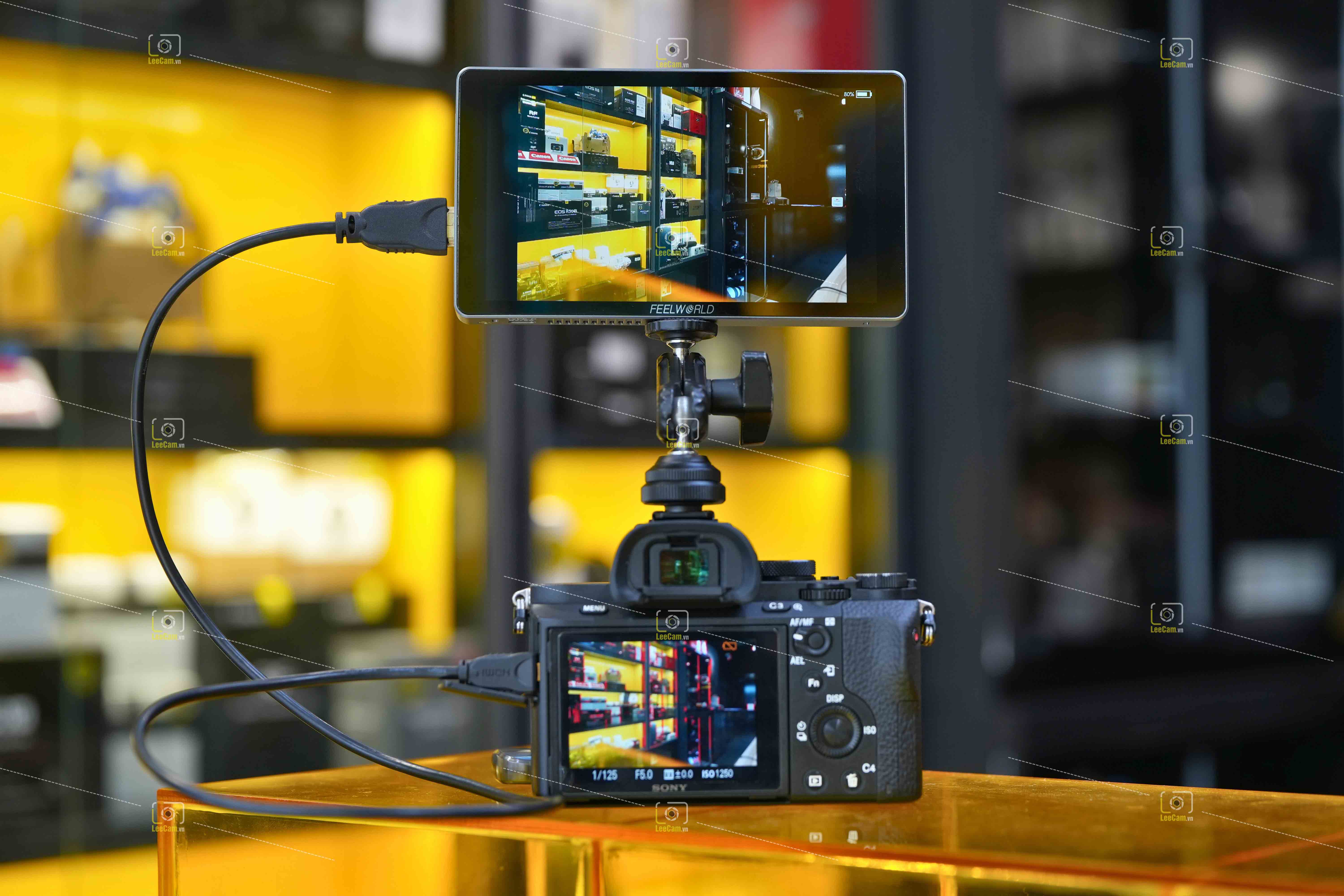 (Used) FEELWORLD P6XL 6 inch 1200nit Pin tích hợp Màn hình ngoài trời bằng nhôm 4K HDMI