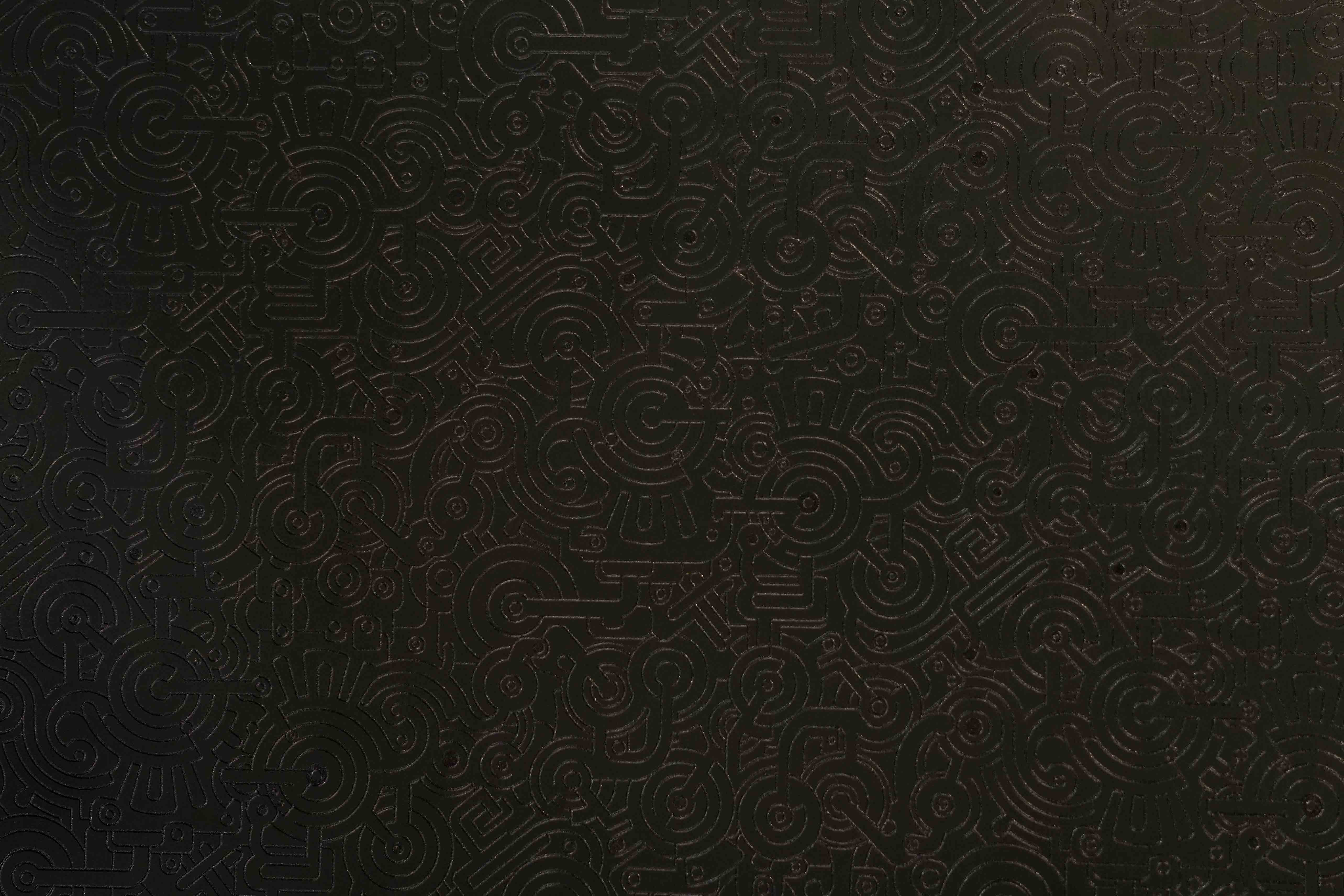 Skin - hurricane đen