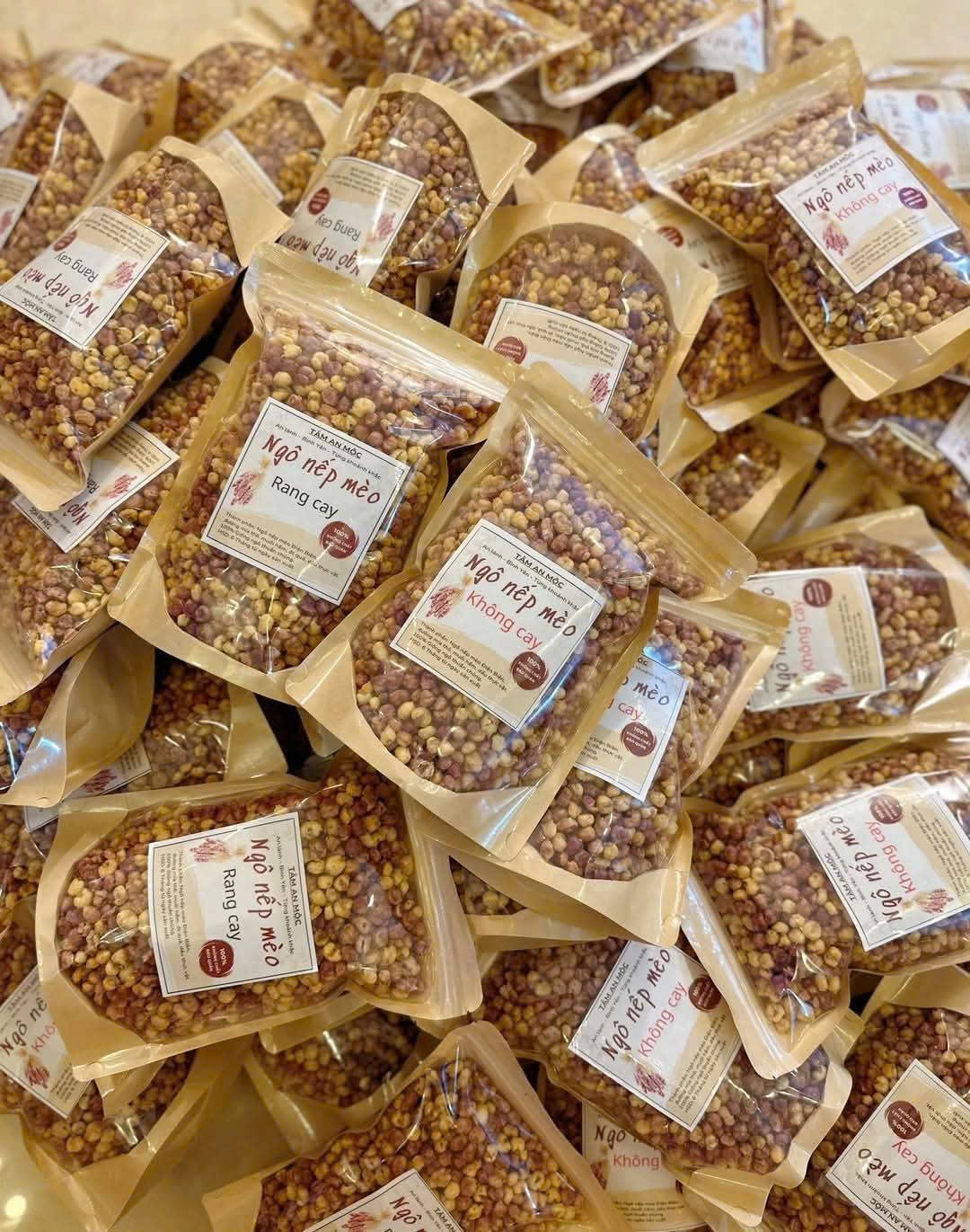 Ngô Nếp Mèo Rang Cay