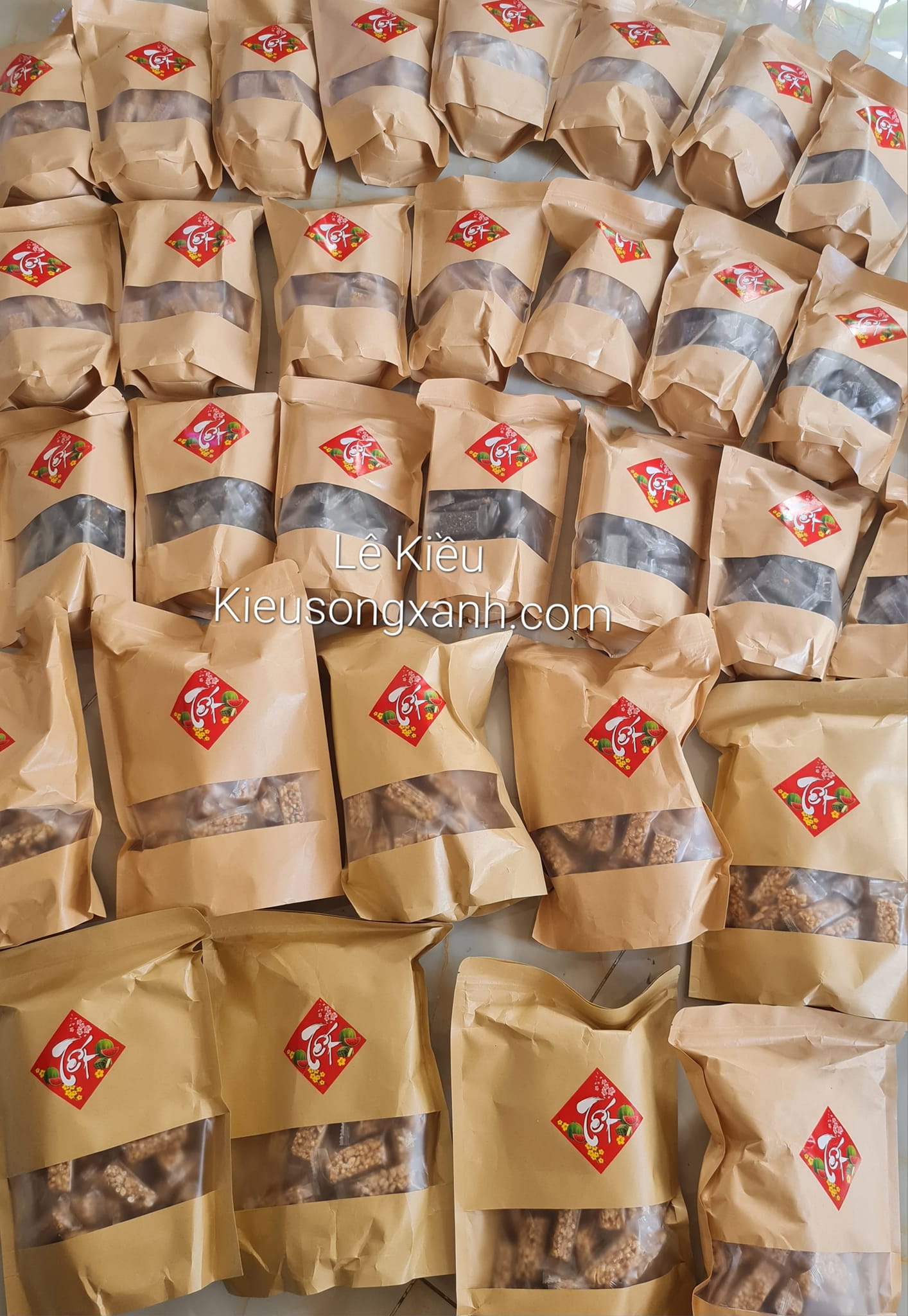 Kẹo mè/vừng đen hạt thuần chủng 500 gr