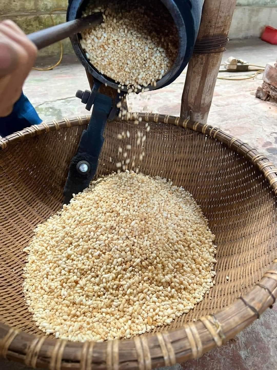 Bỏng nếp non nguyên cám hộp 250gr