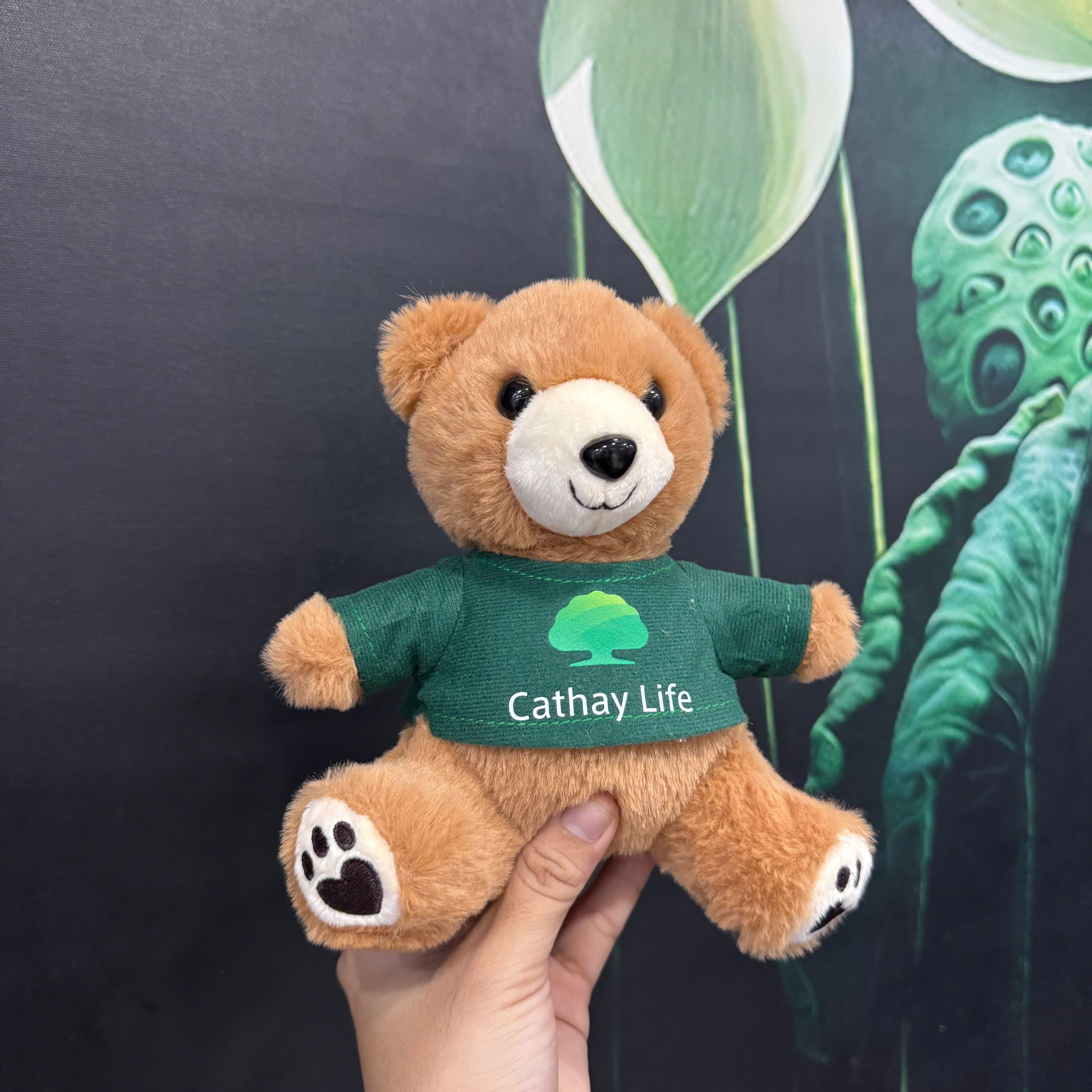 CT 647- GẤU BÔNG MẶC ÁO IN LOGO CATHAY