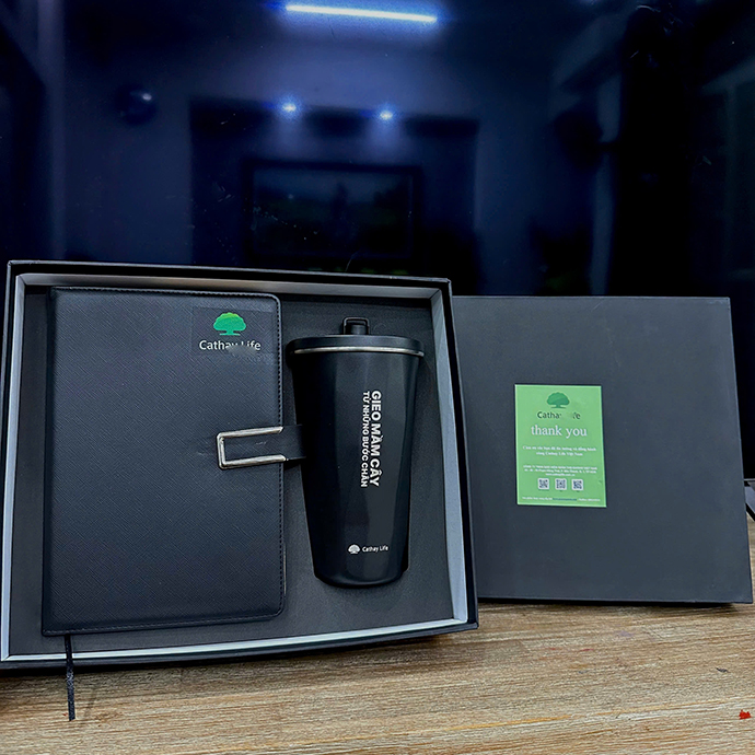 BỘ QUÀ TẶNG SỔ TAY KÈM LY GIỮ NHIỆT 500ML IN LOGO CT 260