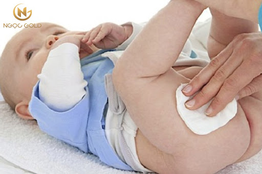 Trẻ hăm tã phải làm sao để nhanh khỏi? Trẻ hăm tã phải làm sao để nhanh khỏi?