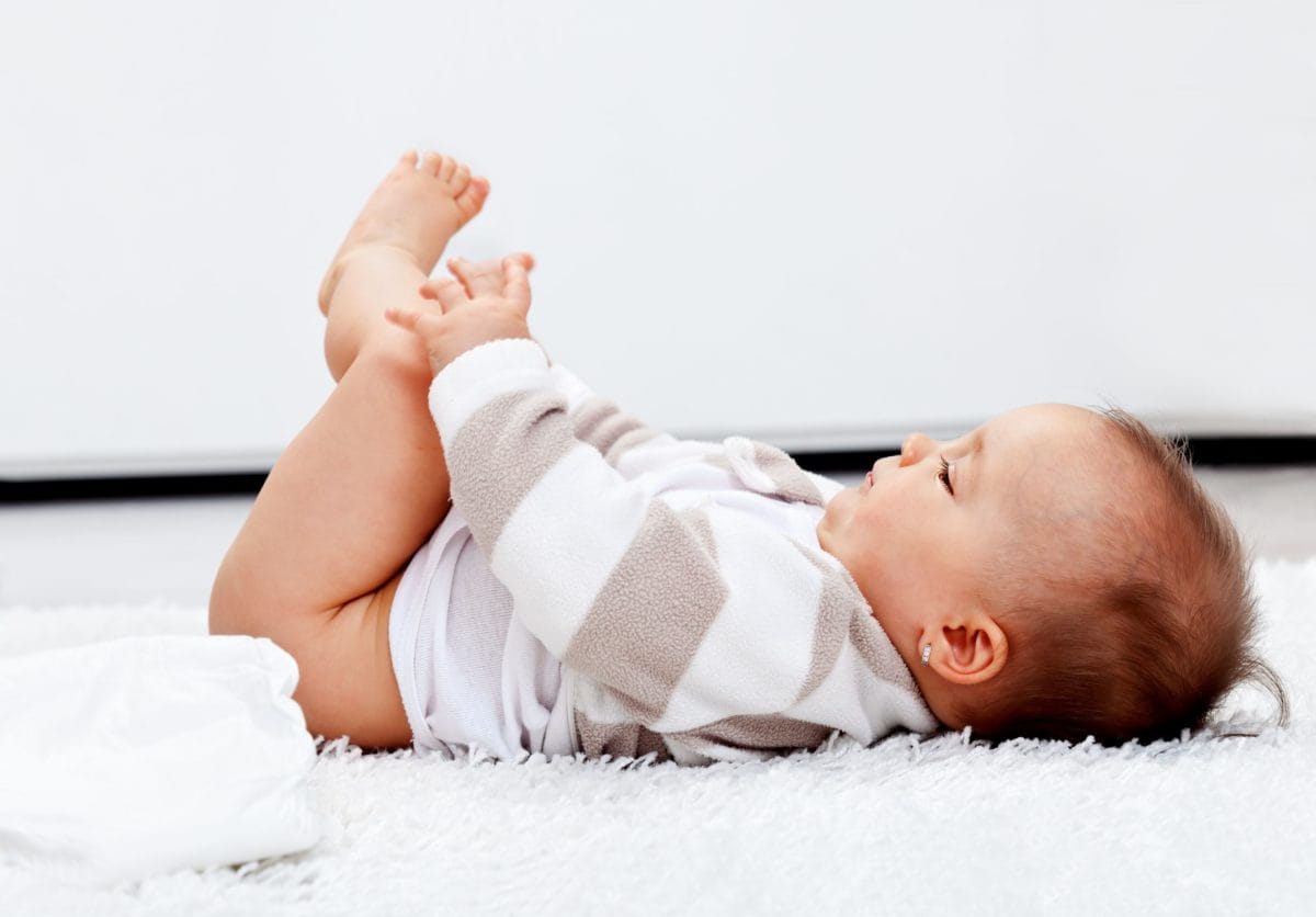 Bé bị hăm tã phải làm sao để nhanh khỏi? Bé bị hăm tã phải làm sao để nhanh khỏi?