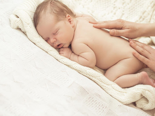 Bỉm POPOLINI loại mới nhất có tốt không? Có nên mặc bỉm cả ngày cho trẻ sơ sinh? Bỉm POPOLINI loại mới nhất có tốt không? Có nên mặc bỉm cả ngày cho trẻ sơ sinh?