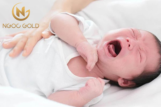 Bé Bị Hăm Tã Phải Làm Sao? 4 Cách Chữa Hăm Tã Cực Hiệu Quả Bé Bị Hăm Tã Phải Làm Sao? 4 Cách Chữa Hăm Tã Cực Hiệu Quả