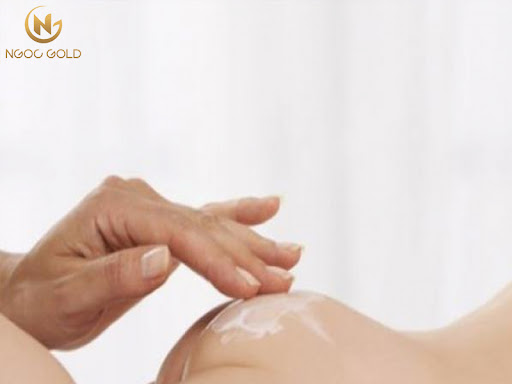Trẻ bị hăm tã bao lâu thì khỏi? Cách xử lý khi bé bị hăm tã Trẻ bị hăm tã bao lâu thì khỏi? Cách xử lý khi bé bị hăm tã