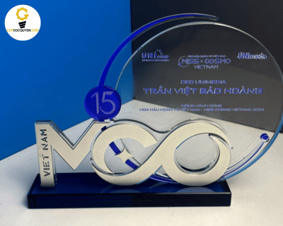 8 MẪU KỶ NIỆM CHƯƠNG PHA LÊ ĐƯỢC ƯA CHUỘNG HIỆN NAY