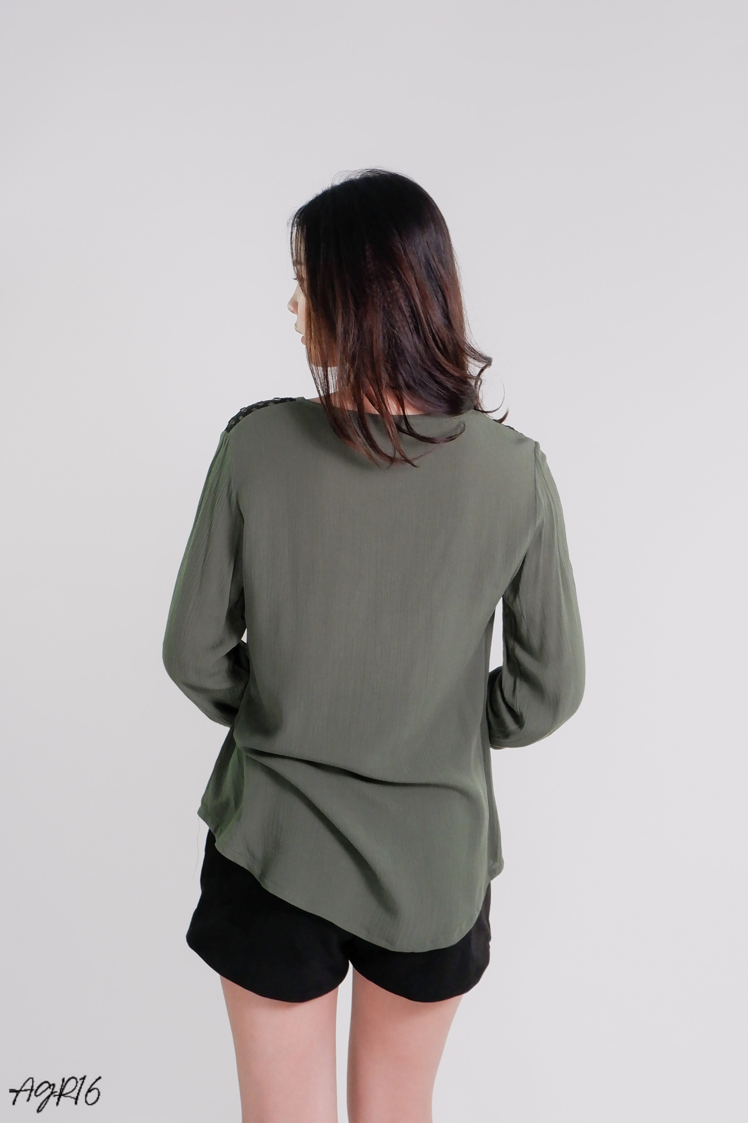 Áo Thun Nữ Phối Cầu Vai Sang Trọng XK AGR16