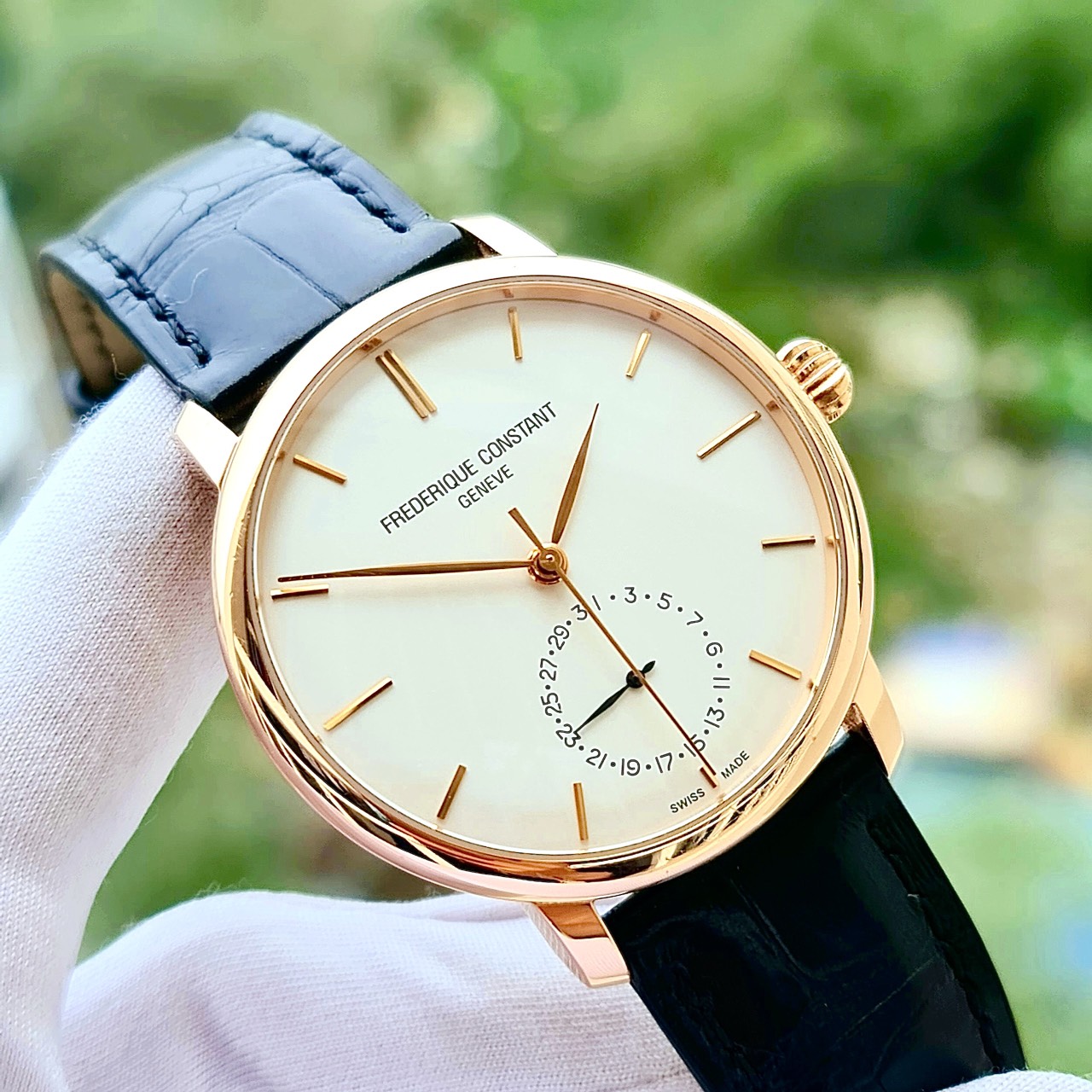 フレデリックコンスタント FC-710V4S4 臨める 