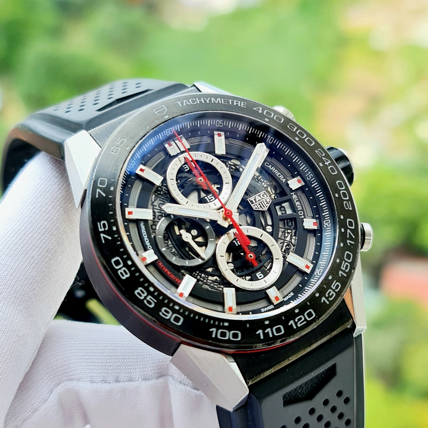 Đồng hồ Nam Tag Heuer Carrera Skeleton Chronograph 45mm 