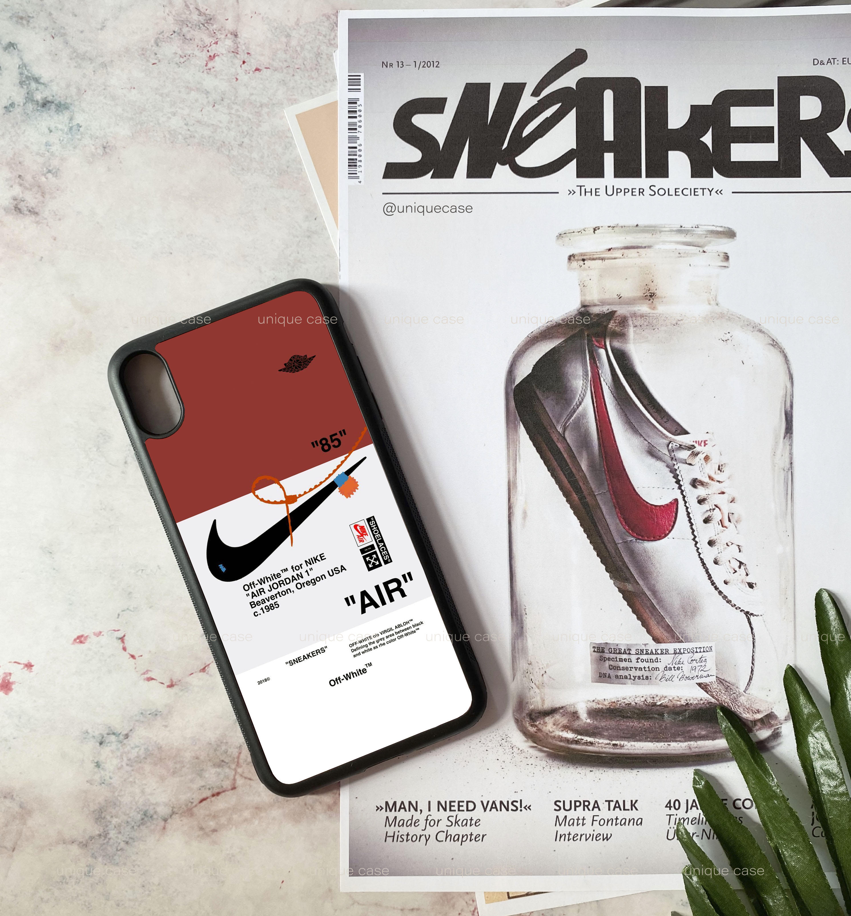 Ốp lưng điện thoại iPhone Unique Case SNK032
