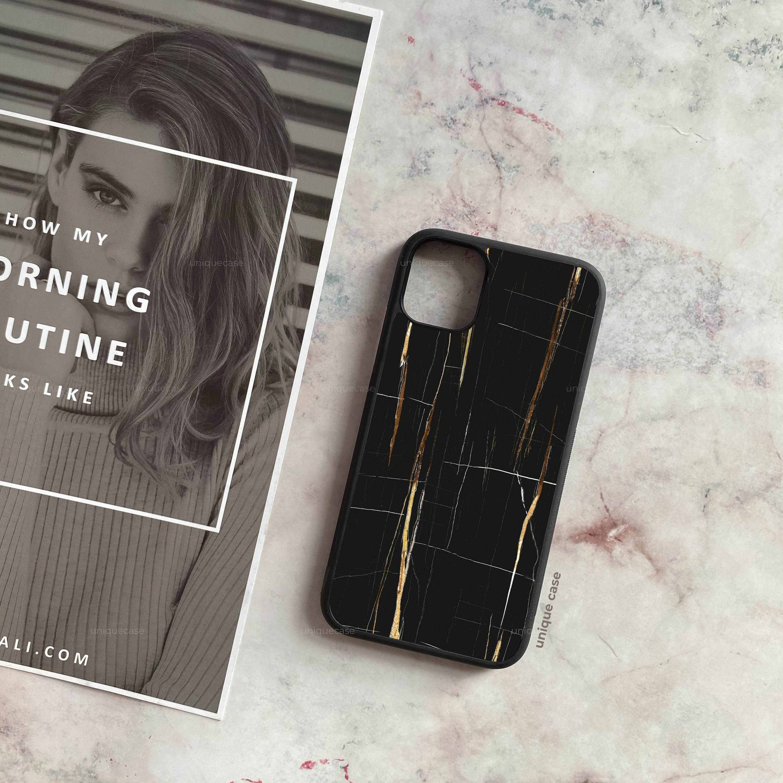Ốp lưng điện thoại iPhone Unique Case MIN008