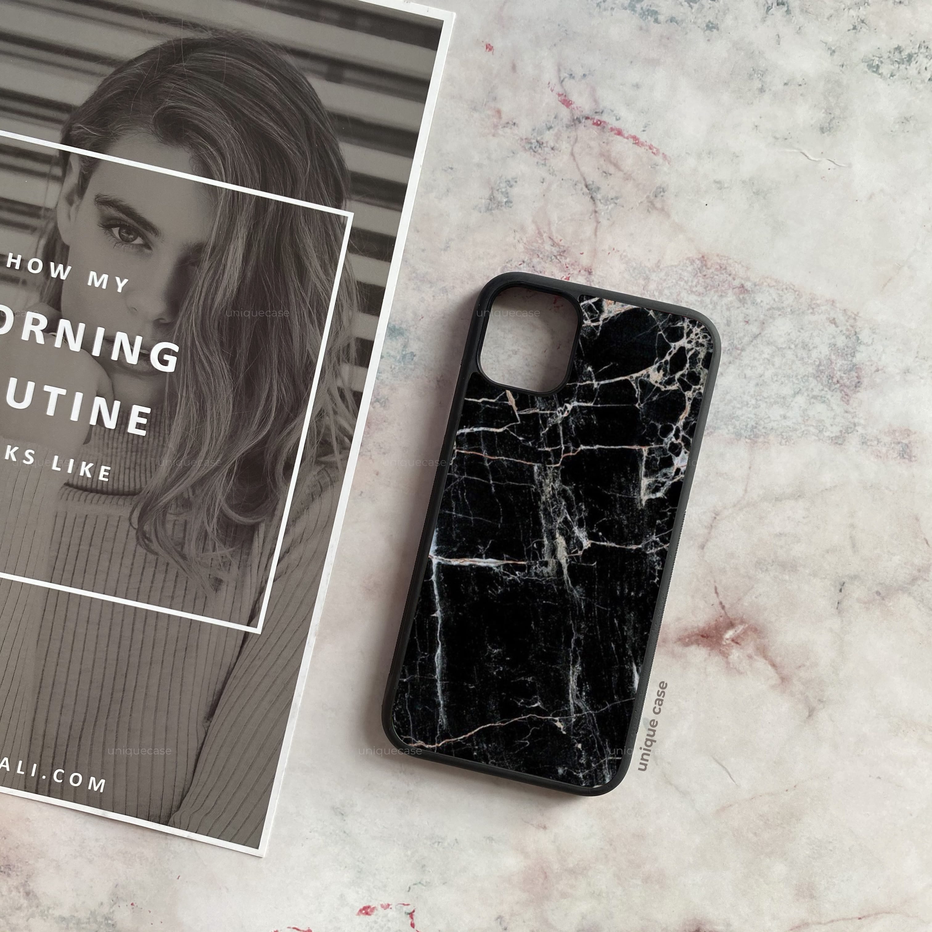 Ốp lưng điện thoại iPhone Unique Case MIN017