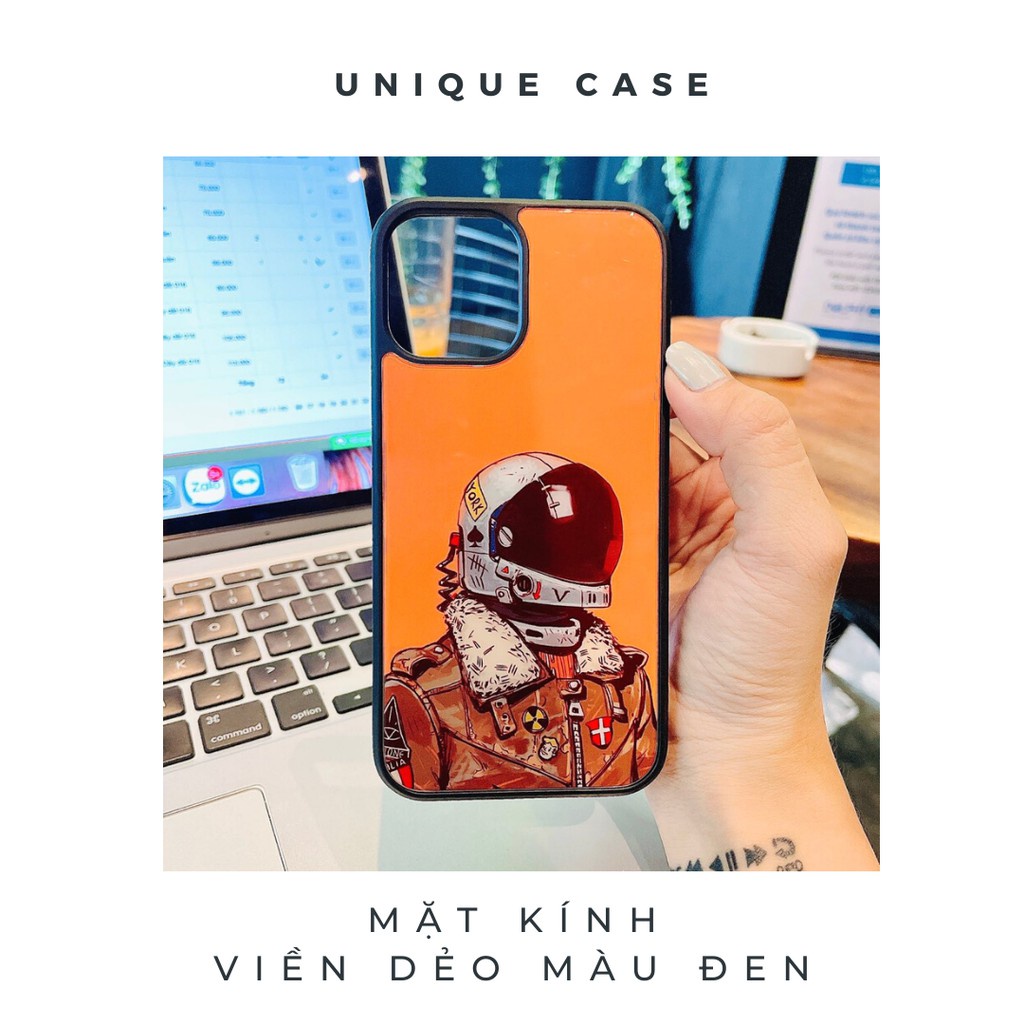 Ốp lưng Unique Case dành cho iPhone CHAT063
