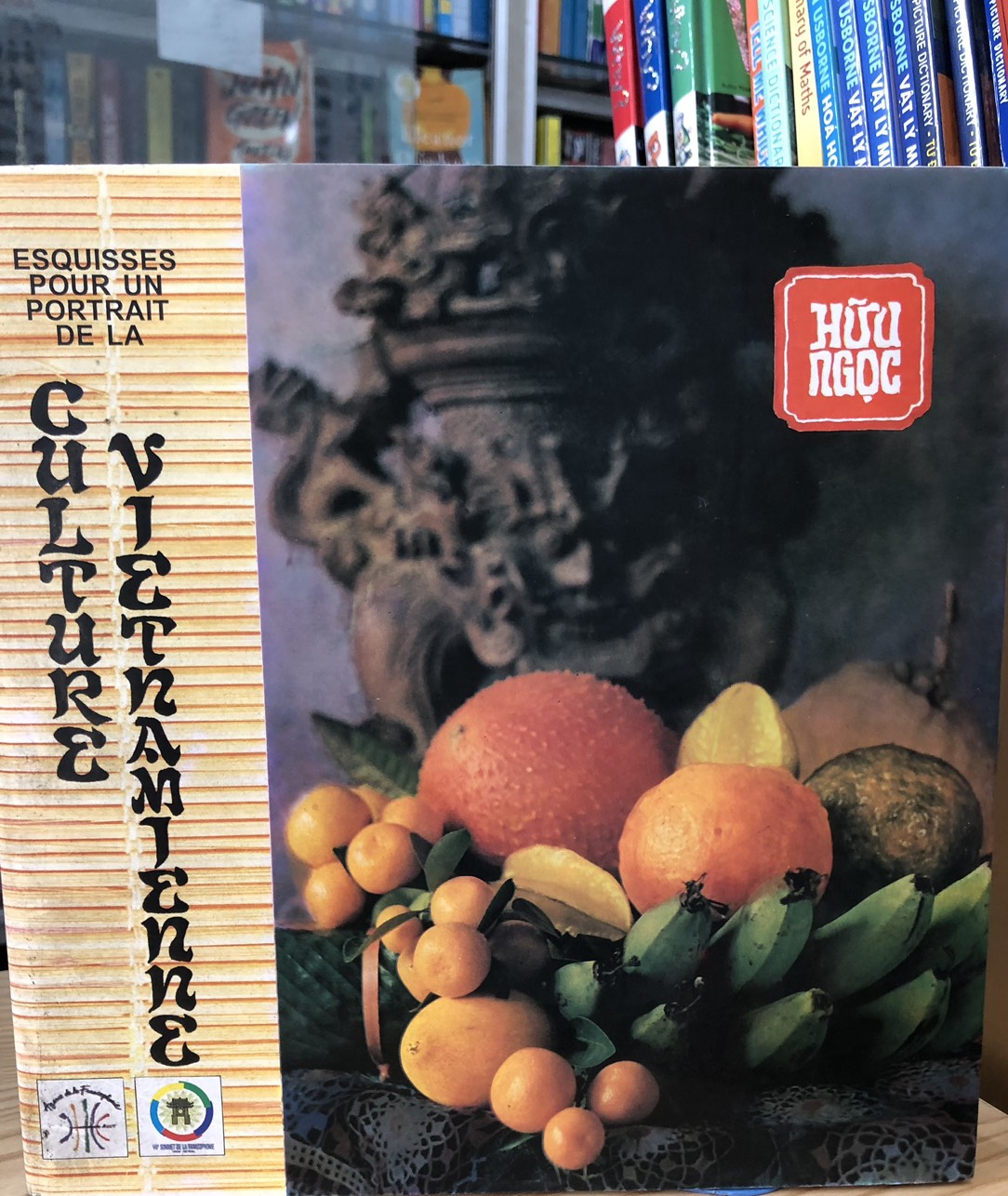 Esquisses pour un portrait de la Culture Vietnamienne (Hữu Ngọc)