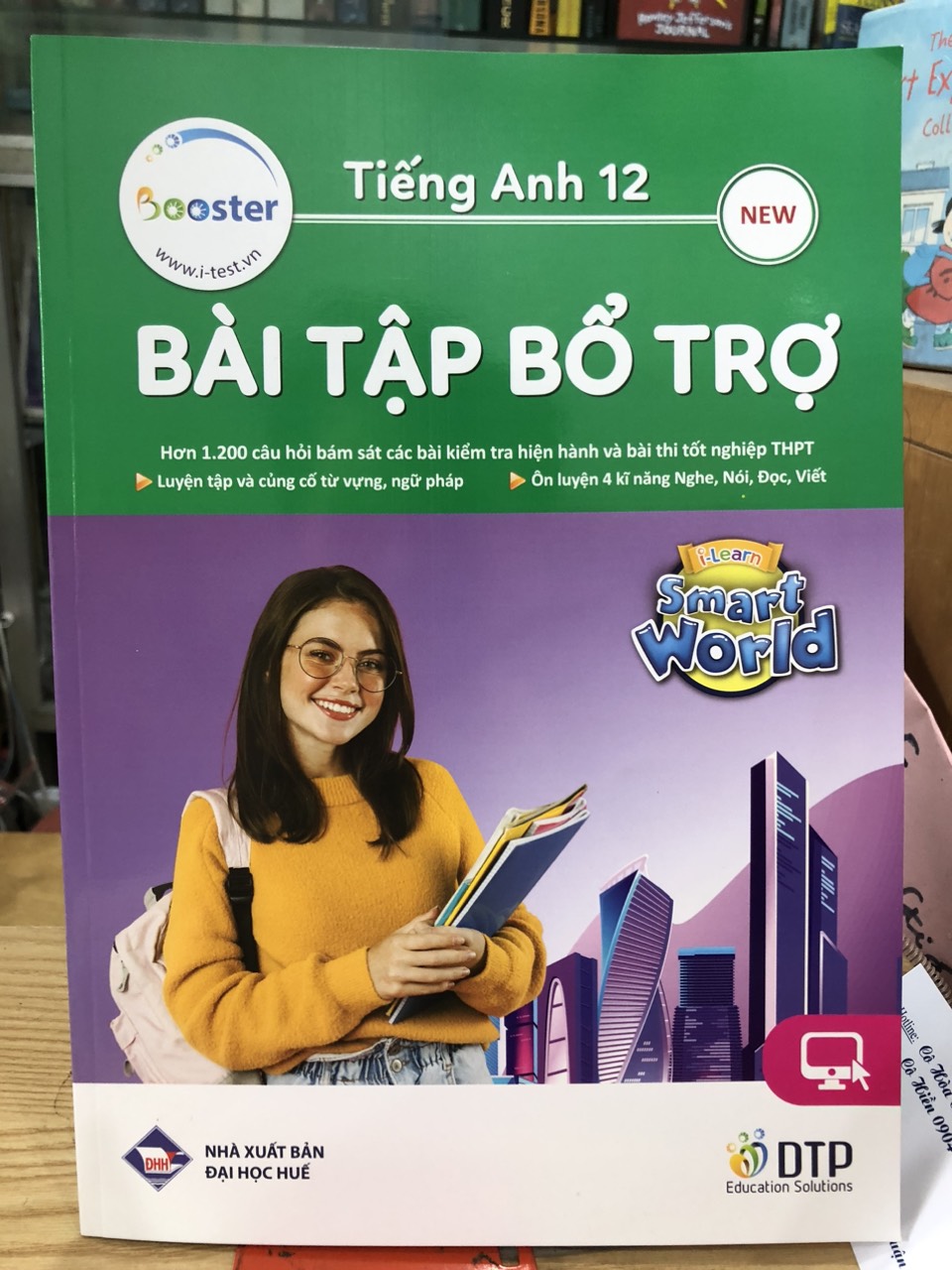 Bài Tập Bổ Trợ Tiếng Anh 12 i-Learn Smart Start