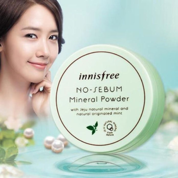 Phấn phủ kiềm dầu dạng bột giúp da mềm mịn Innisfree No Sebum Mineral Powder