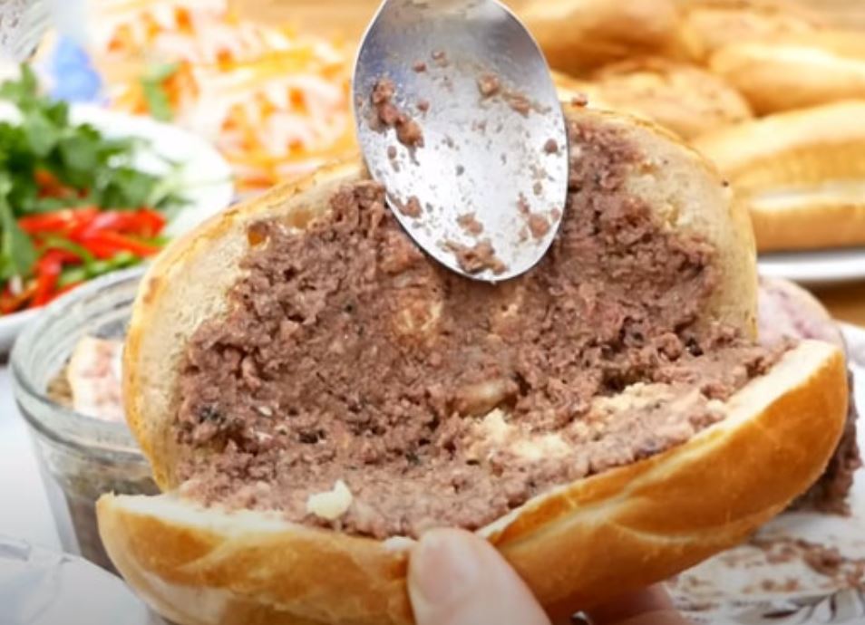 Cách làm bánh mì ba tê ngon để bán siêu ngon cực đông khách
