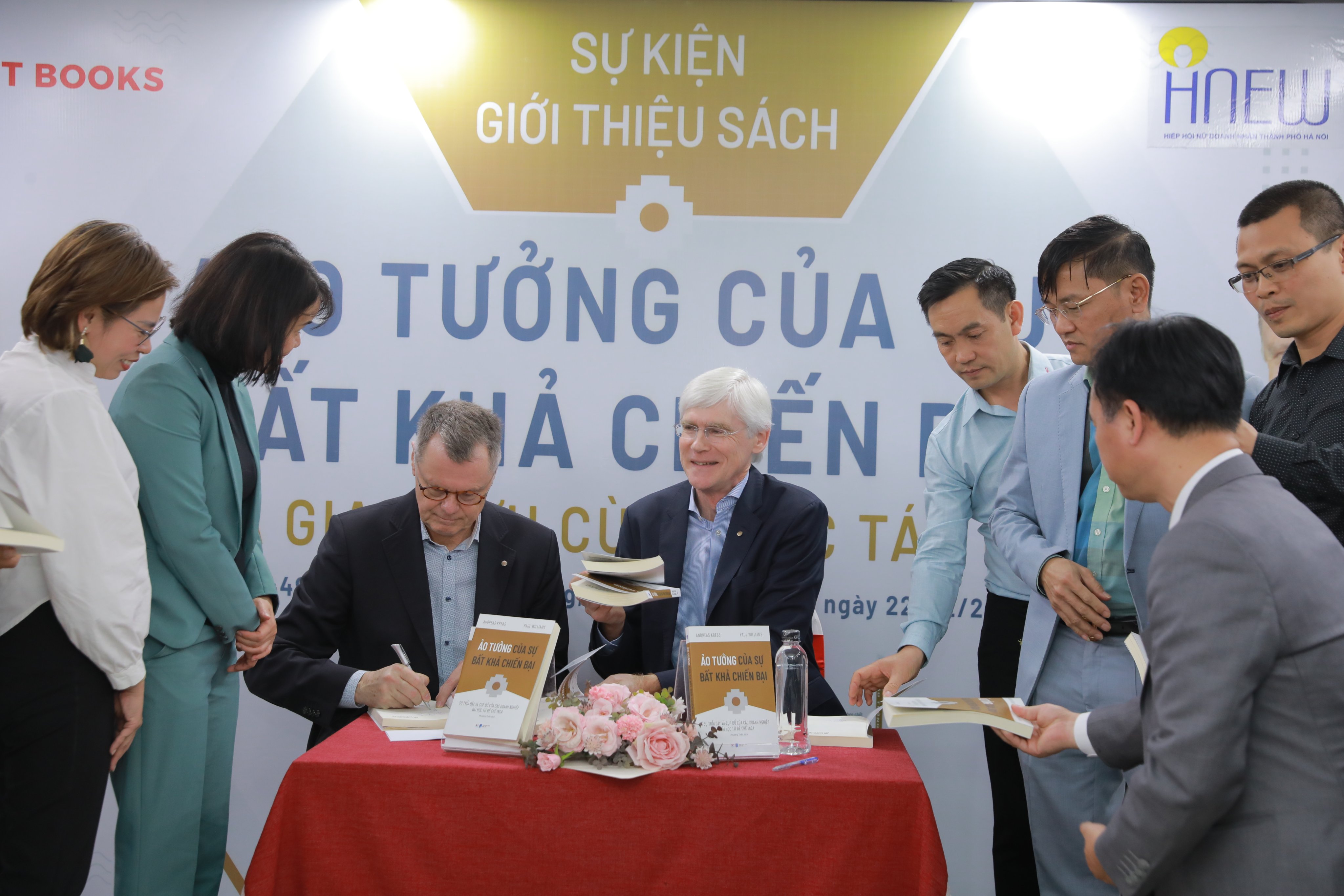 Giao lưu tác giả cuốn sách