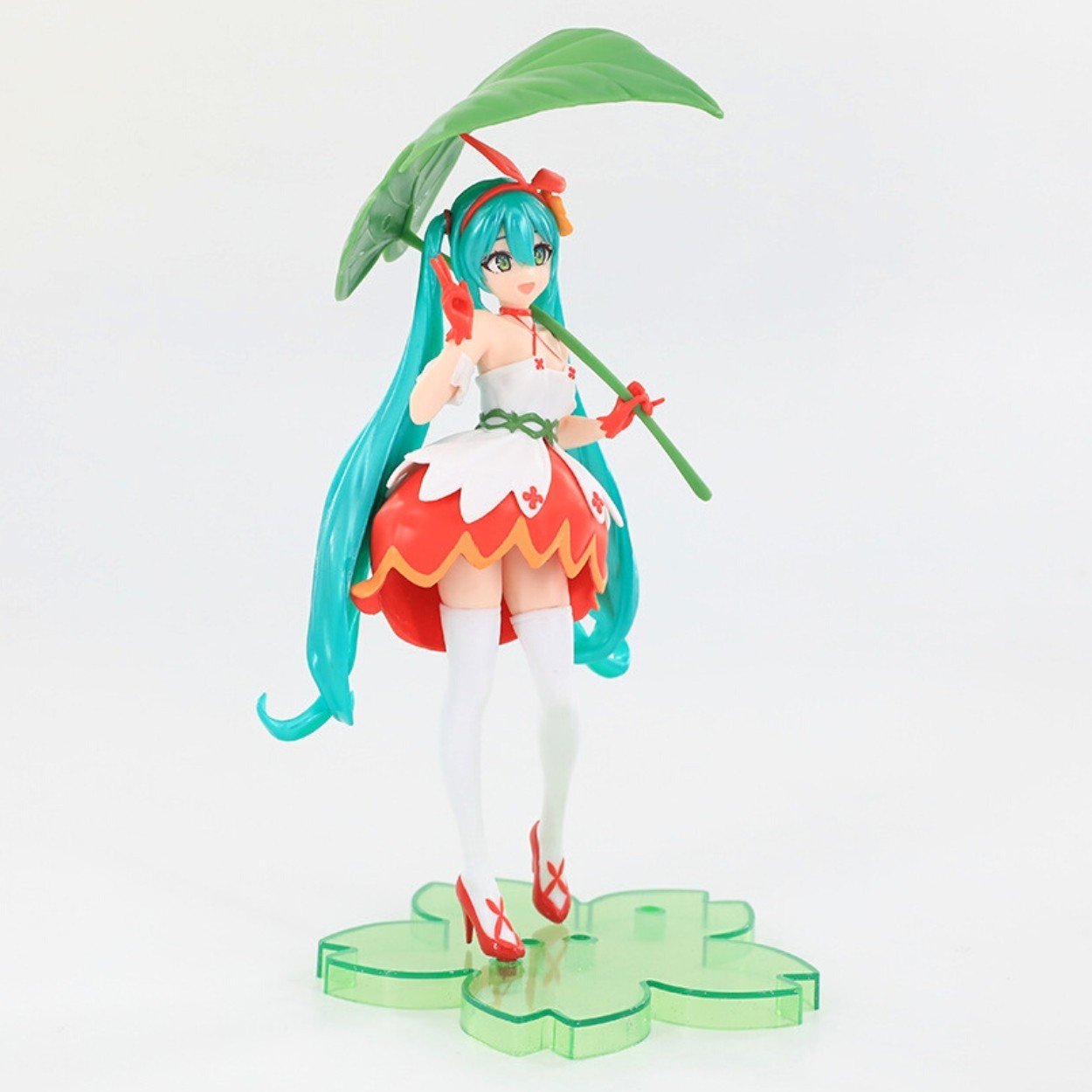 Mô Hình Hatsune Miku cầm lá  Cao 21cm  nặng 180gram  Figure Miku  No Box