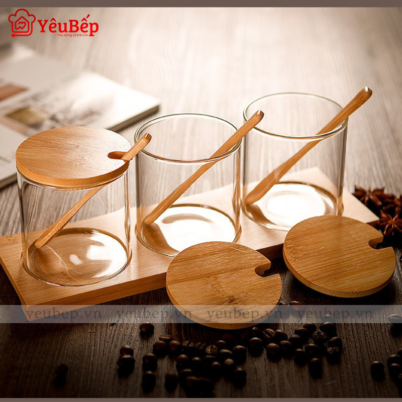 Bộ Hũ Đựng Gia Vị Thuỷ Tinh, Có Nắp Đậy Kèm Muỗng Bằng Gỗ, Cao Cấp