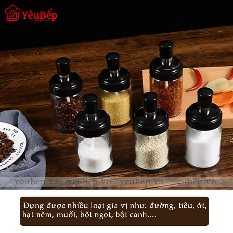 Lọ Đựng Gia Vị Bằng Thủy Tinh Trong Suốt Kèm Muỗng 