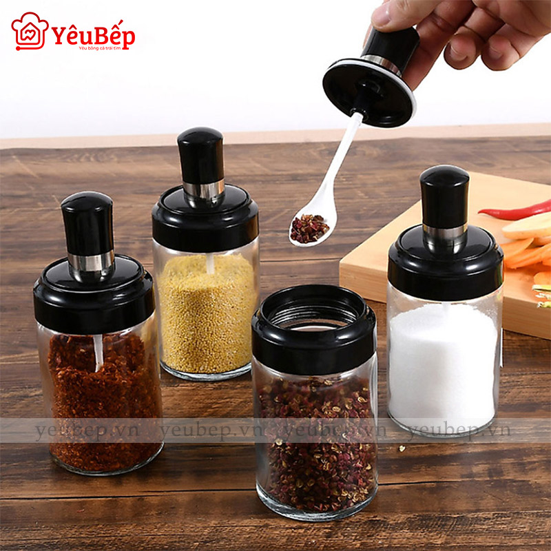 Lọ Đựng Gia Vị Bằng Thủy Tinh Trong Suốt Kèm Muỗng 
