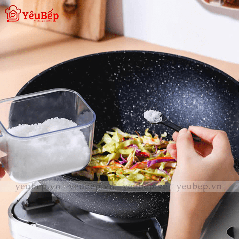 Hộp Đựng Gia Vị Dán Tường Cho Nhà Bếp Đa Năng