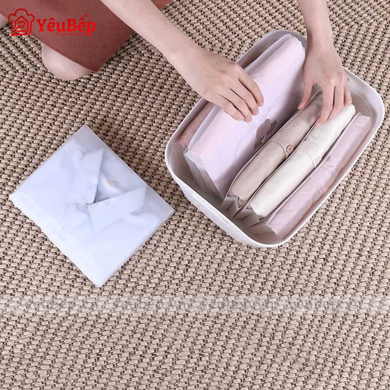 Tấm Gấp Nhanh Và Bảo Quản Quần Áo Đa Năng, Tiện Lợi