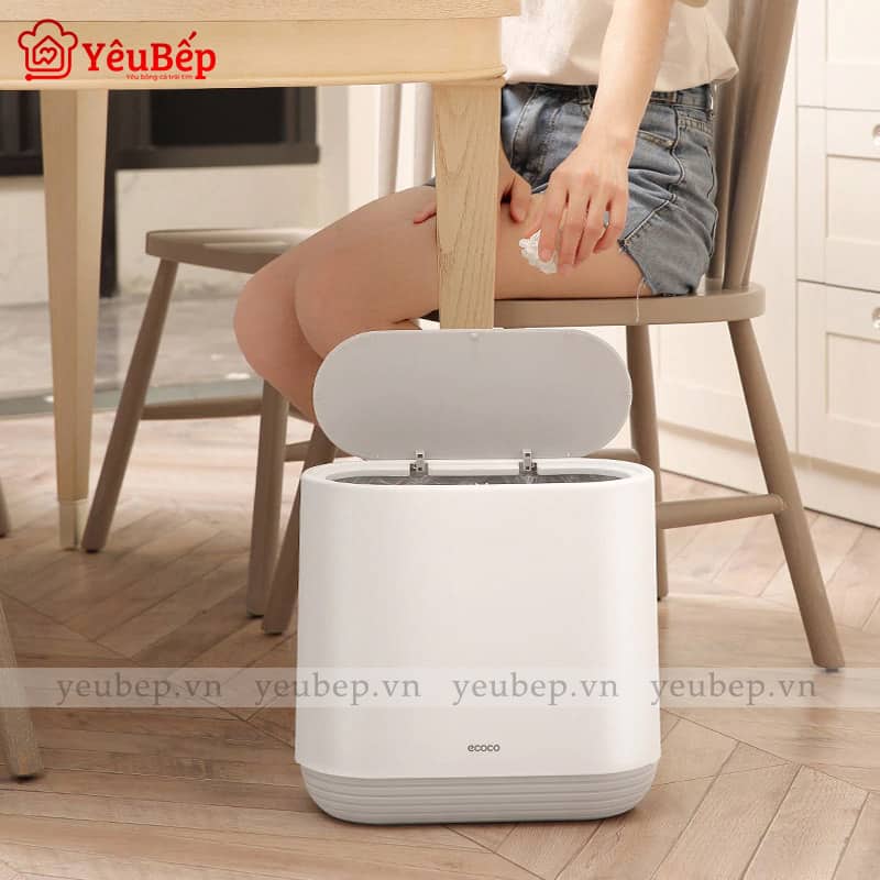Thùng Rác Thông Minh Để Nhà Vệ Sinh Có Nút Cảm Ứng