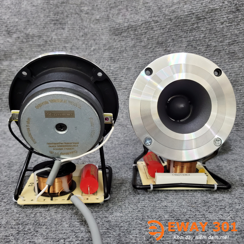 Cặp Loa Treble Pioneer P8802 Tích Hợp Phân Tần