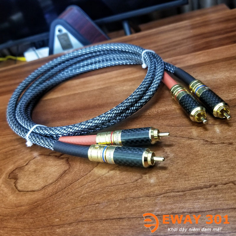 Dây AV Hitachi 4 Lõi Chống Nhiễu Mạ Bạc Jack Khóa Ren Thông Minh - Dài 1m