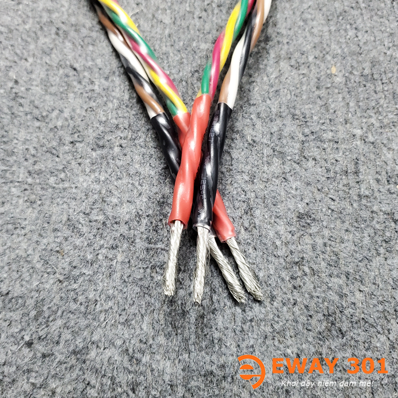 Bộ Dây Loa Proterial Bãi Nhật Bản 6 Lõi Đồng Mạ Bạc - Bộ 2,5m