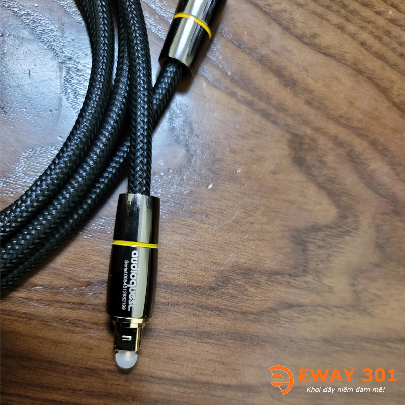 Dây quang AudioQuest dài 2m