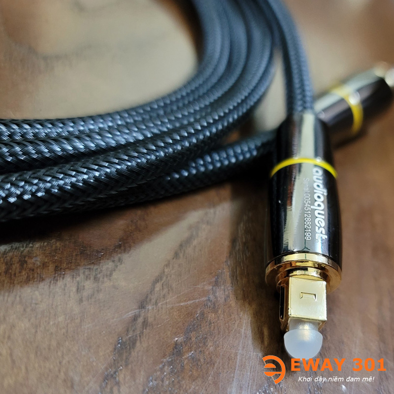 Dây quang AudioQuest dài 2m
