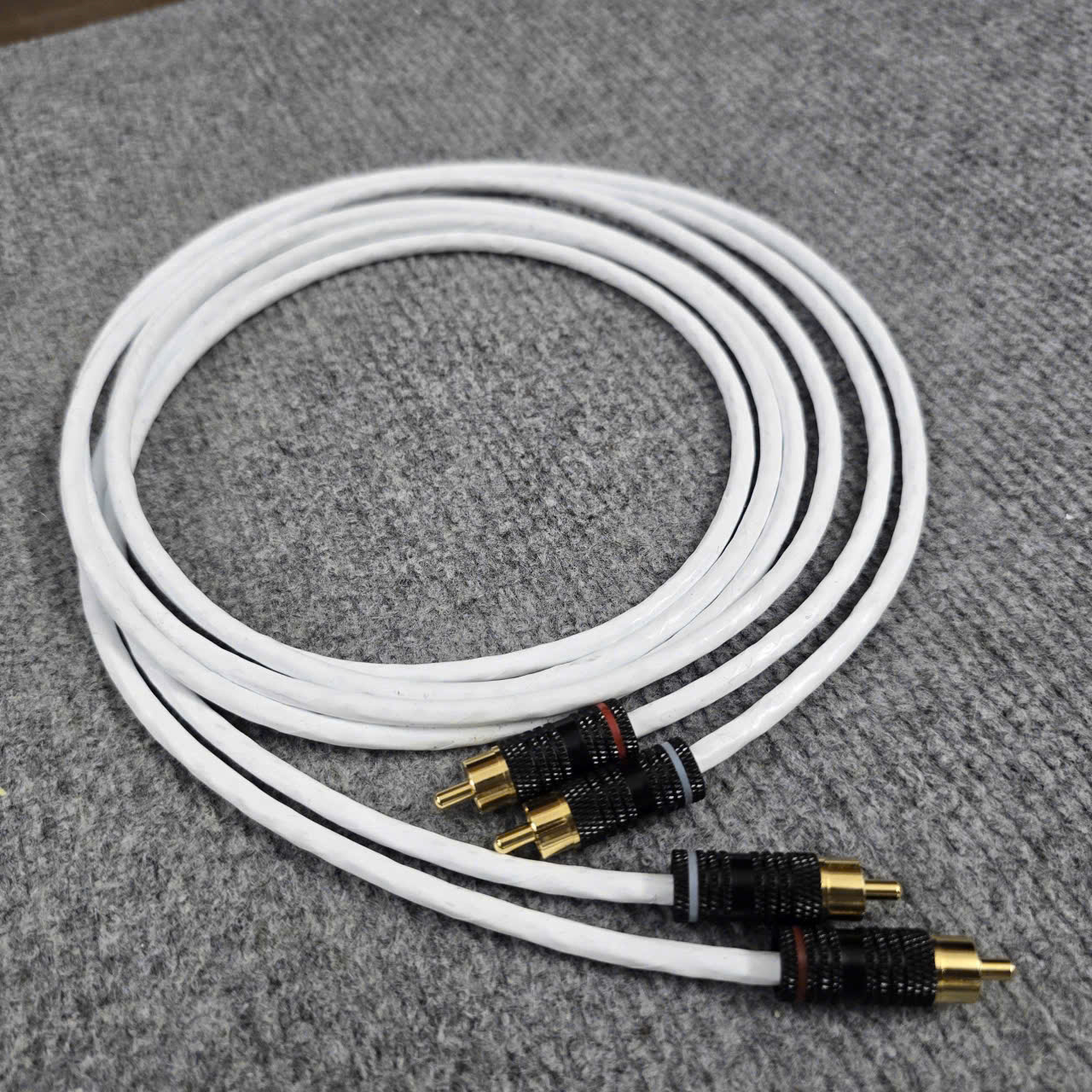 Cặp Dây AV Quân Sự 10 Lõi - Đầu Jack nhỏ gọn, dây chống nhiễu tốt