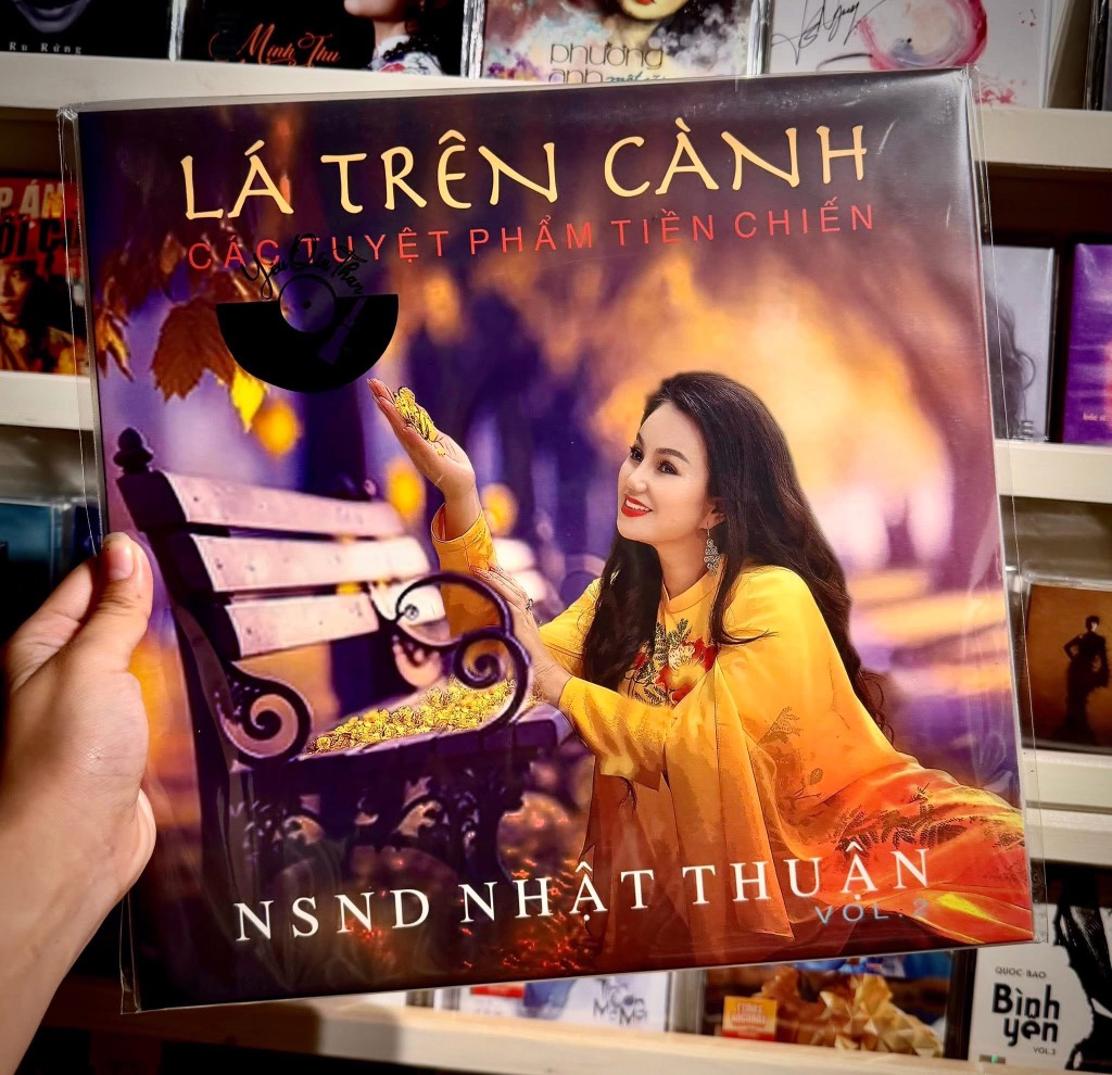 vinyl LÁ TRÊN CÀNH” – TIẾNG SƠN CA GIỮA MÙA THU VÀNG