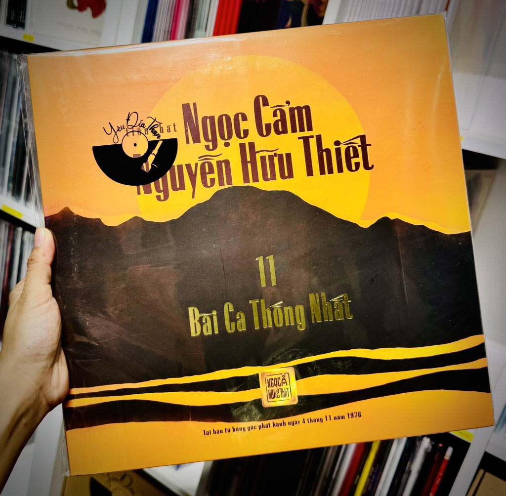 Vinyl Ngọc Cẩm & Nguyễn Hữu Thiết - 11 Bài Ca Thống Nhất