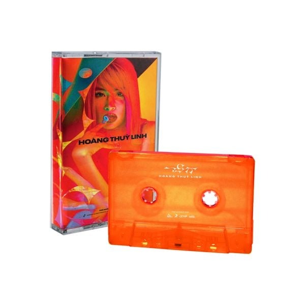 Cassette HOÀNG THUỲ LINH - LINK (BURNT ORANGE)